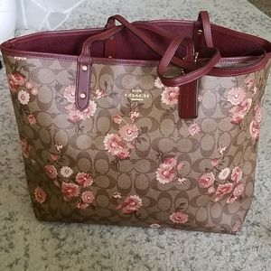 Coach Tote